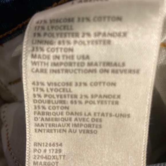 NWOT L’AGENCE SKINNIES WITH BLACK SATEEN STRIP DOWN THE SIDES!! - Picture 5 of 7